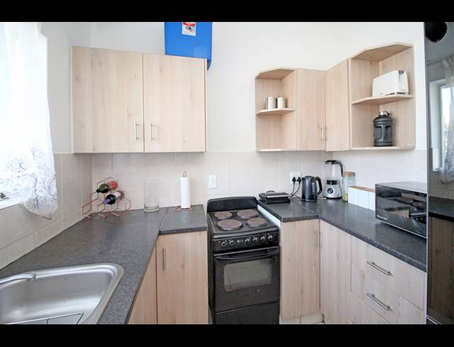 2 BEDROOM APARTMENT FOR SALE IN NORTHGATE